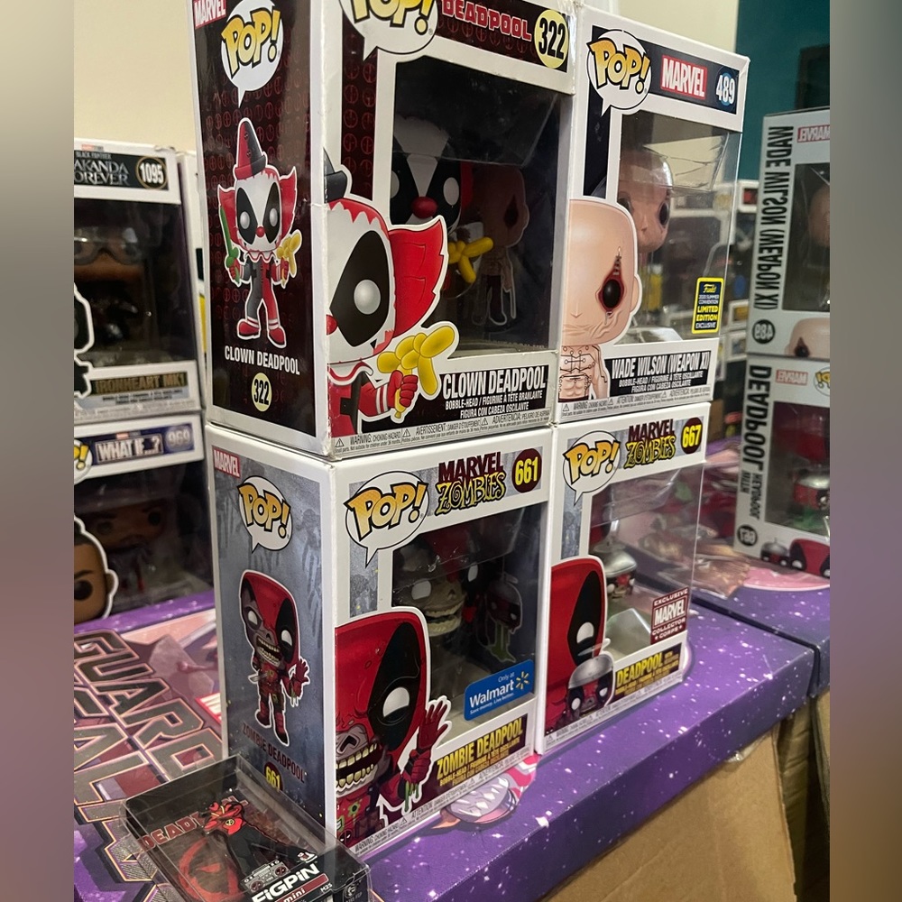 Deadpool lot 4x OOB 5x boxd